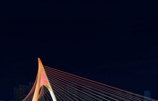 现代城市亮化设计理念与核心要点探析